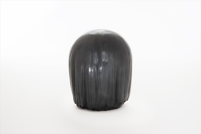 untitled, 2020, ceramic, 13 x 13 x 16,5 cm (foto:Gerald Van Rafelghem) - Tinus Vermeersch